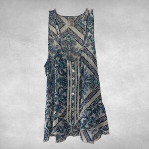 Boho Eyelash Couture XL Blue Paisley Sleeveless Blouse